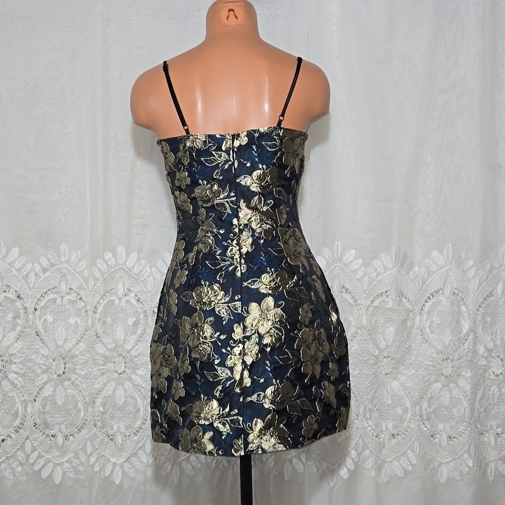 Lulus Floral Print Mini Short Dress sz Small NWT - Picture 4 of 5